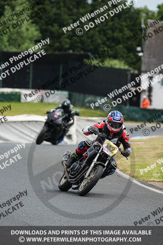enduro digital images;event digital images;eventdigitalimages;mallory park;mallory park photographs;mallory park trackday;mallory park trackday photographs;no limits trackdays;peter wileman photography;racing digital images;trackday digital images;trackday photos
